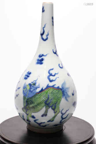 A Chinese Blue and White Porclain Vase