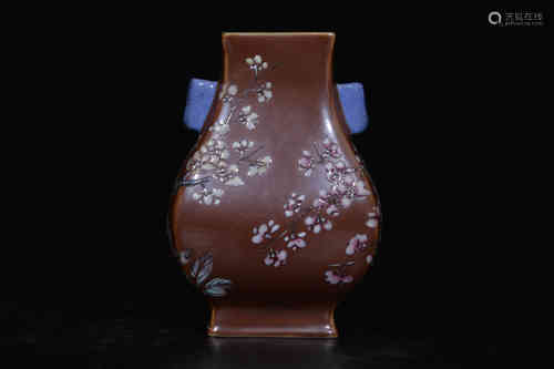 A Chinese Brown Glazed Porcelain Vase