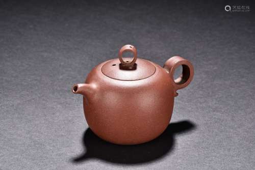 A YIXING TEAPOT WITH FOUR CHARACTER MARK