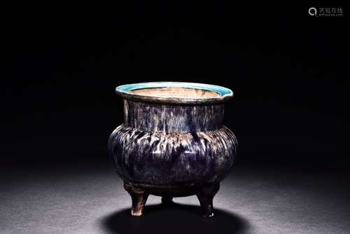 A FLAMBE-GLAZED TRIPOD CENSER