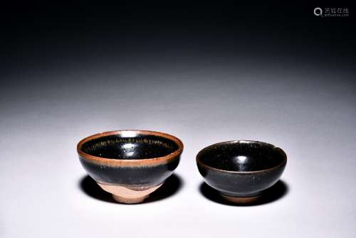 A GROUP OF TWO JIAN WARE BOWLS