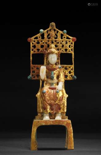 A GILT BRONZE INLAID JADE FIGURE OF GUANYIN