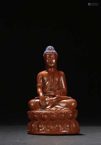 A RED LACQUER WOODEN STATUE OF BUDDHA