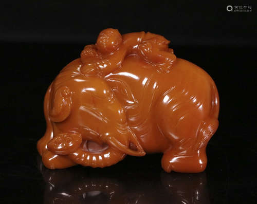 Hetian Jade elephant pendant