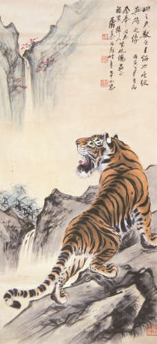 慕凌飞（1913～1997） 山君 立轴 设色纸本