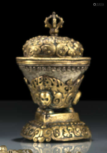 清19世纪，西藏风格 红铜作嘎巴拉碗
