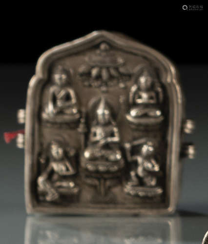 中国20世纪早期，西藏风格 护身佛盒