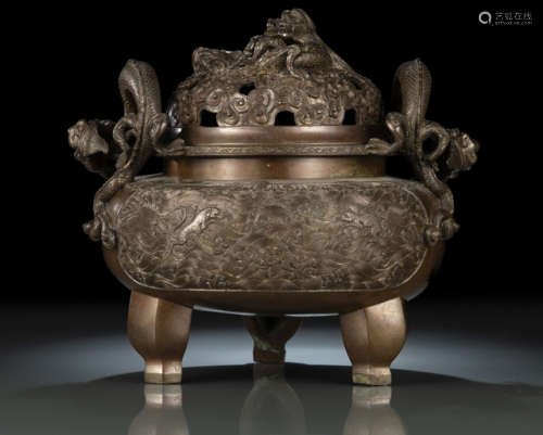 清18世纪 三足铜香炉