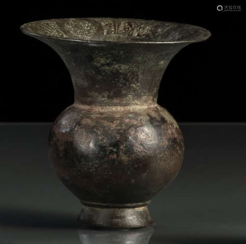 约17世纪，中东风格 铜瓶