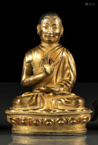 清18世纪，西藏风格 敲花铜鎏金喇嘛莲座坐像