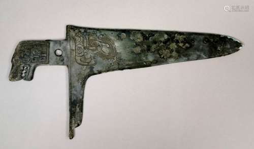 CHINESE BRONZE WEAPON POLE
