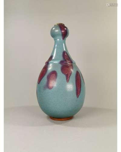 CHINESE PORCELAIN JUN KILN VASE