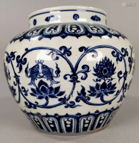 CHINESE BLUE AND WHITE JAR WITH FLORAL PATTERN