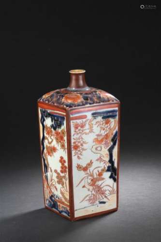 Bouteille tokuri en porcelaine Imari Japon, XVIIIe…