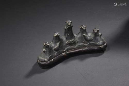 Repose pinceaux en bronze Chine, dynastie Ming, XV…