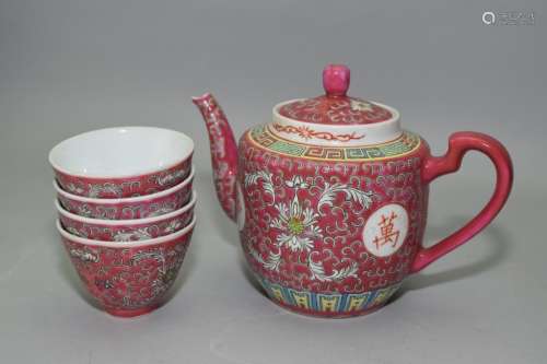 Group of Chinese Famille Rose Tea Ware