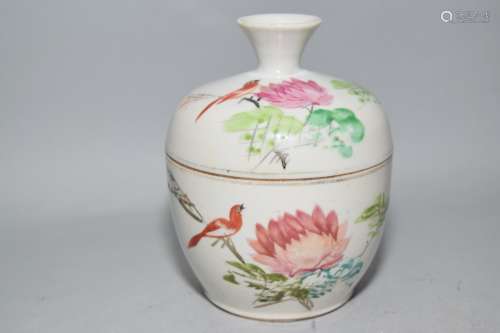 Late Qing Chinese Famille Verte Covered Bowl