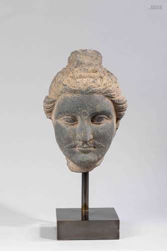Gandhara stone Maïtreya's head