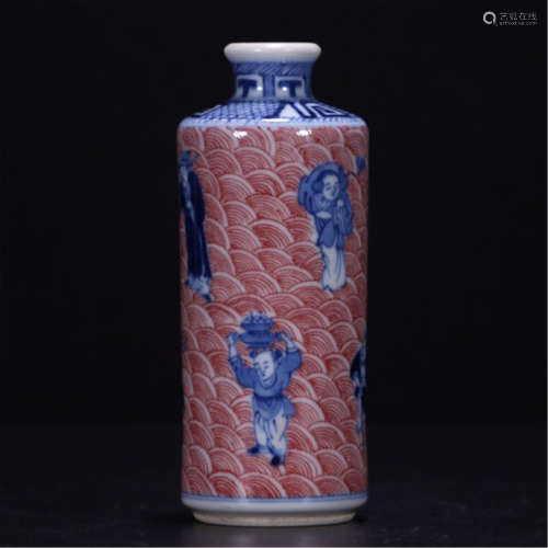 A CHINESE PORCELAIN BLUE AND WHITE RED UNDER GLAZE EIGHT IMMORTALSSNUFF BOTTLE