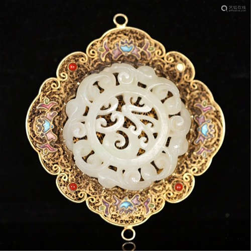 A CHINESE GILT SILVER GOLD FLOWER INLAID HETIAN WHITE JADE PLAQUE