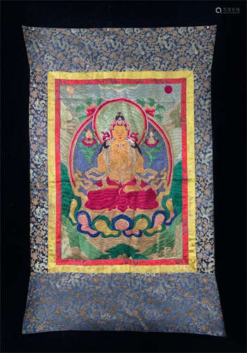 TIBETAN EMBROIDERY THANGKA OF SEATED BUDDHA