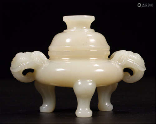 A CHINESE HETIAN JADE TRIPLE FEET DOUBLE ELEPHANT EARS LIDDER CENSER