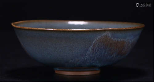 A CHINESE PORCELAIN WARE BOWL