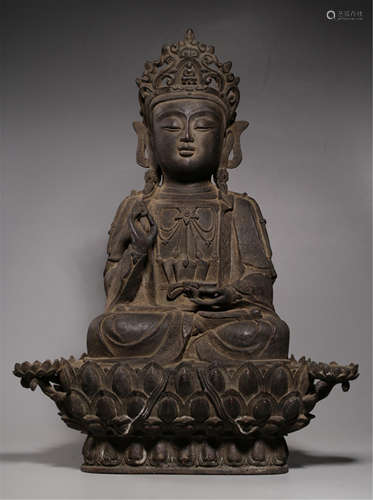 A CHINESE BRONZE PHARMACIST SEATED BUDDHA