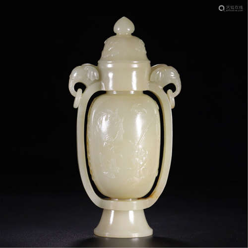 A CHINESE ANCIENT HETIAN JADE DOUBLE ELEPHANT EARS LIDDER VASE