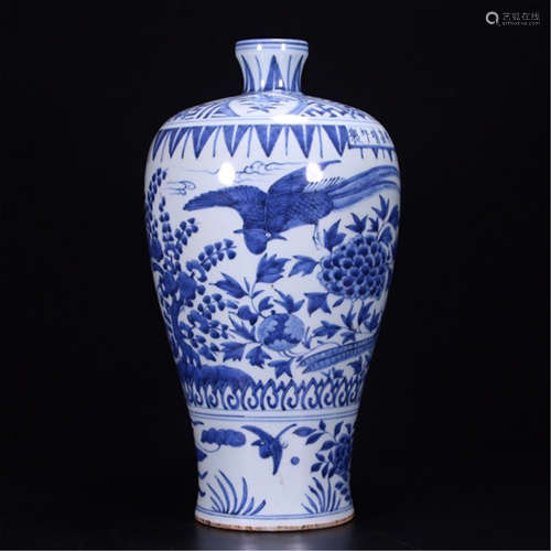 CHINESE PORCELAIN BLUE AND WHITE FIGURE CHICKEN AND FLOWER VASE