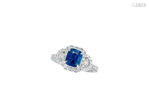 1.58卡拉「緬甸」藍寶石配鑽石戒指鑲18K白金（沒有熱處理跡象）