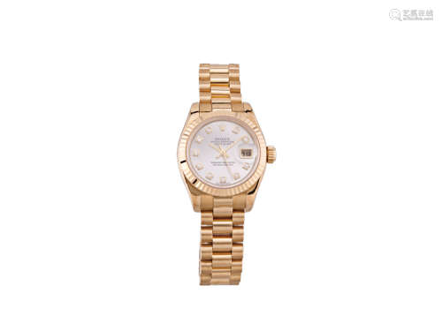 勞力士蠔式18K黃金殼貝殼面鑽石字日曆自動上鏈鏈帶女裝腕錶