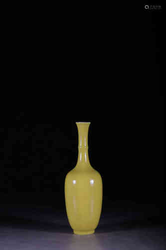 民国 黄釉竹节长颈瓶