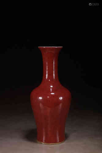 清中期 红釉橄榄瓶