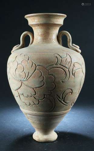 Chinese Pottery Vase