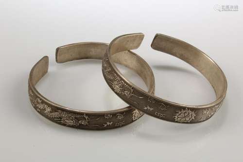 A Pair of Chinese Bangles