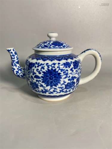 A Chinese Blue and White Porcelain Tea Pot