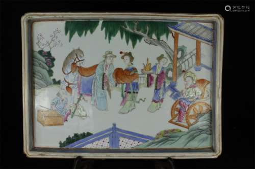 A Chinese Famille-Rose Porcelain Tea Tray