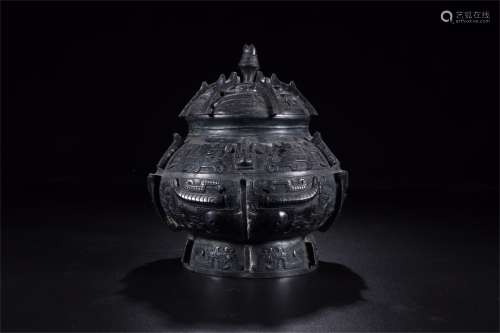 A Chinese Bronze Pot with Cover