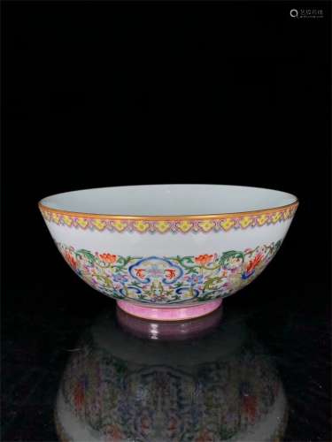 A Chinese Famille-Rose Porcelain Bowl