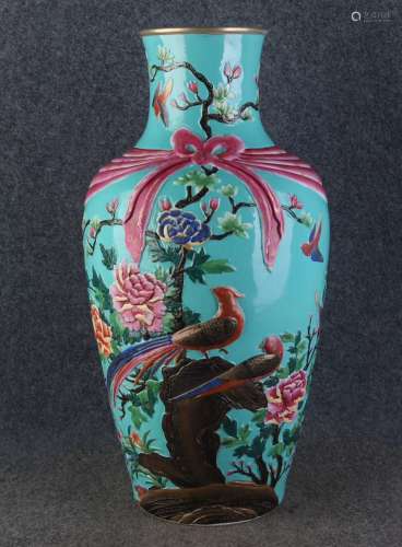 A Chinese Turquoise-Green Ground Famille-Rose Porcelain Vase