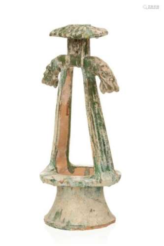 Puits en céramique à glaçure verte, Chine, dynastie Han, h. 39 cm Achat chez [...]