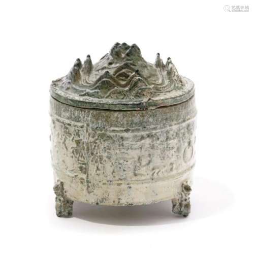 Brûle-parfum boshanlu en céramique à glaçure verte, Chine, dynastie Han, tripode, [...]