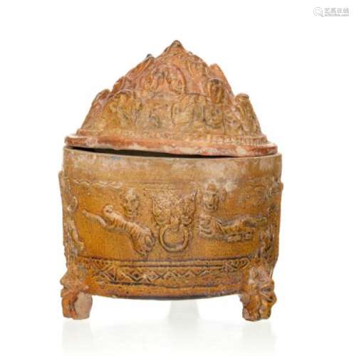 Brûle-parfum boshanlu en céramique à glaçure ambrée, Chine, dynastie Han, [...]
