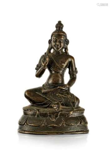 Tsang Nyon Heruka, sculpture en bronze, Tibet, XIX-XXe s., assis sur une peau [...]