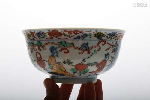 A Chinese Wucai Porcelain Bowl