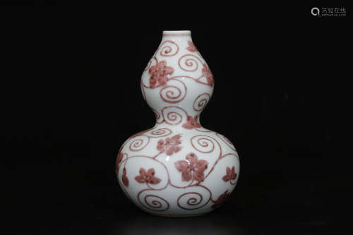 A Chinese Iron-Red Glazed Double Gourd Porcelain Vase