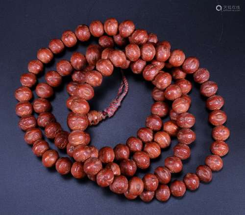 A Chinese Carved Puti Prayers Beads
