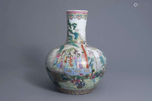 A Chinese famille rose tianqiu ping 'Immortals' vase, Qianlong mark, 20th C.
