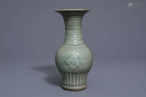 A Chinese Longquan celadon vase, Ming